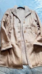 Prachtige beige lammy coat mt.38/40, Ophalen of Verzenden, Zo goed als nieuw, Maat 38/40 (M), Beige