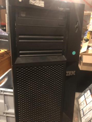 IBM System x3400 beschikbaar voor biedingen