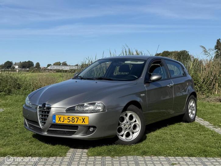 Alfa Romeo 147 1.6 T.Spark Business Pro zeer netjes! Nwe APK, Auto's, Alfa Romeo, Bedrijf, Te koop, ABS, Airbags, Airconditioning