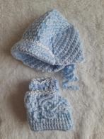 Lichtblauw gemêleerde baby sokjes en mutsje,gehaakt, nw, Ophalen of Verzenden, Nieuw, Jongetje of Meisje