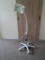 Loeplamp op statief, Hobby en Vrije tijd, Vergrootglazen, Loepen en Loeplampen, Ophalen, Zo goed als nieuw, Loeplamp