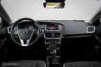 Volvo V40 Cross Country 1.5 T3 Dynamic Edition | Trekhaak |, Te koop, Benzine, 73 €/maand, Hatchback