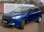 Ford Kuga 1.5 Ecoboost 150pk met Trekhaak 2WD 2016 Blauw, Auto's, Ford, Stof, 4 cilinders, Blauw, USB