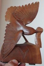 Beeld vissende vogel, teak uit Indonesië / Indië. Vintage., Ophalen of Verzenden
