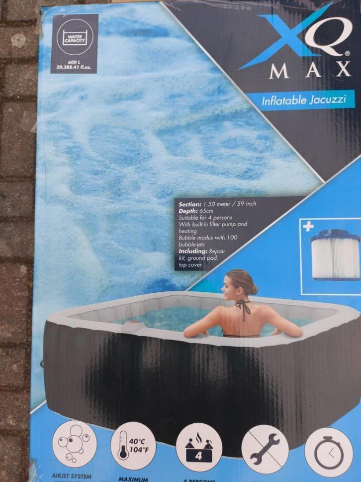jacuzzi, 4 persoons ., Tuin en Terras, Bubbelbaden en Hottubs, Zo goed als nieuw, Opblaasbaar, Afdekzeil, Grondzeil, Filter, Pomp