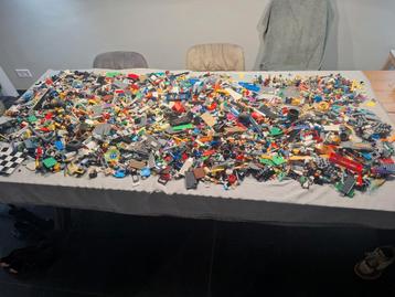 Partij lego 14 kilo. Harry Potter Ninjago etc beschikbaar voor biedingen