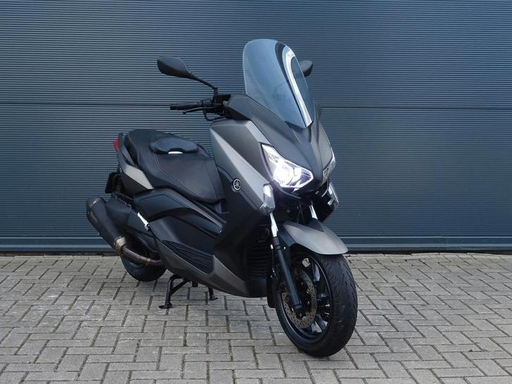 YAMAHA X MAX 400 ABS 2014 weinig KM Xmax AKRAPOVIC, Motoren, Motoren | Yamaha, Bedrijf, Scooter, 12 t/m 35 kW, Minimaal motorrijbewijs A2