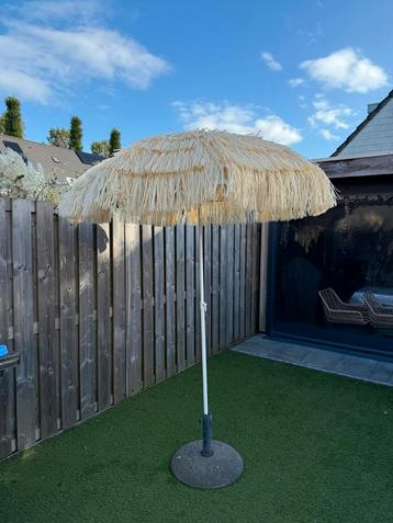 Zgan Leuke ecru Parasol met Stro hawai Look diameter 180 beschikbaar voor biedingen
