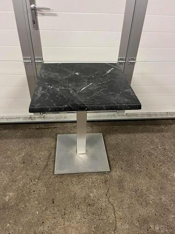 13 stuks Luxe marmerlook bistro terras tafels 60x60 beschikbaar voor biedingen