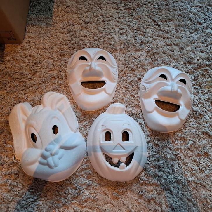 4 Onbeschilderde Maskers, Hobby en Vrije tijd, Knutselen, Nieuw, Knutselwerk, Ophalen