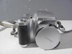 Fujifilm finepix S304 werkt op 4x aa batterijen, Gebruikt, Compact, Ophalen of Verzenden, 3 Megapixel