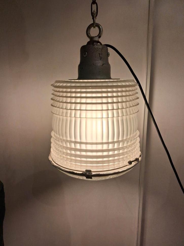 Vintage industriële Franse Holophane Hanglamp Industrieel, Huis en Inrichting, Lampen | Hanglampen, Gebruikt, Minder dan 50 cm