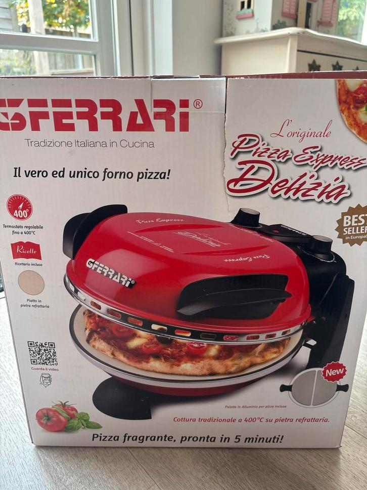 Ferrari Pizza Oven Delizia - zo goed als nieuw, Tuin en Terras, Pizzaovens, Zo goed als nieuw, Ophalen