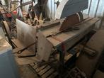 Grote zaagtafel met platte riem aandrijving, Ophalen, Gebruikt