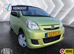 Daihatsu Cuore 1.0 Clever New APK BT NAP, Stof, Zwart, 4 stoelen, 23 km/l