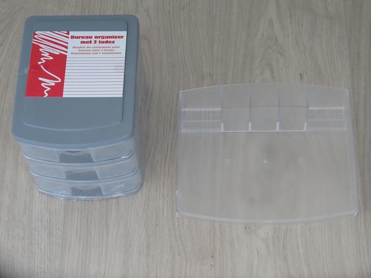 2 nieuwe, praktische bureau organizers, Diversen, Bureau-accessoires, Nieuw, Ophalen of Verzenden