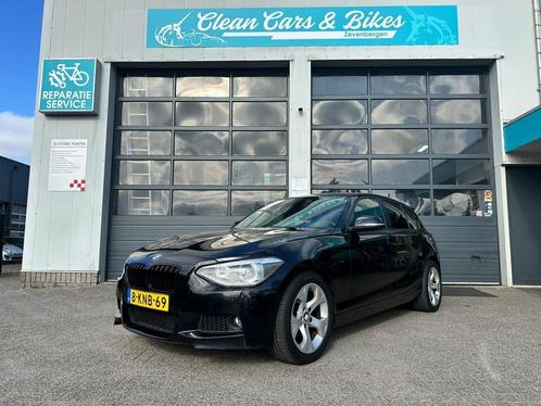 Bmw nw. Motor  1-serie 116i Business, Auto's, BMW, Bedrijf, ABS, Airbags, Airconditioning, Bluetooth, Boordcomputer, Cruise Control