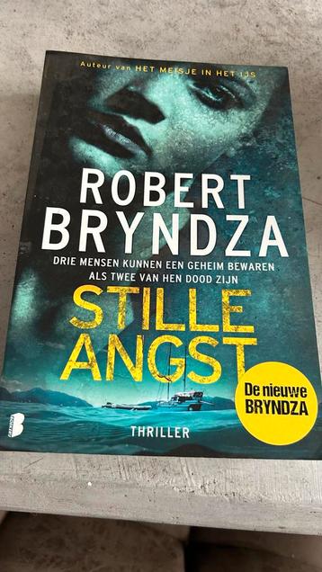 Stille Angst - Robert Bryndza beschikbaar voor biedingen