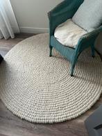 Nog als nieuw beige vloerkleed. 140 rond, Huis en Inrichting, Ophalen, Beige, Rond, Zo goed als nieuw
