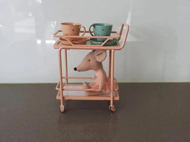 Mini toy pink metal trolley for Maileg, Barbie, Blythe, Verzamelen, Poppenhuizen en Toebehoren, Nieuw, Gebruiksvoorwerp, Ophalen of Verzenden