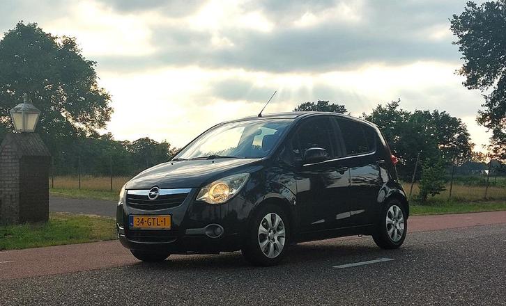 Opel Agila 1.2 16V 2008 Zwart metallic, Auto's, Opel, Particulier, Agila, Airbags, Airconditioning, Bluetooth, Centrale vergrendeling