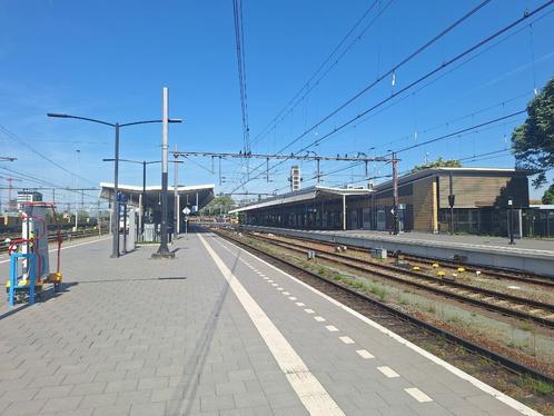 Foto perron station Venlo, Verzamelen, Spoorwegen en Tramwegen, Nieuw, Trein, Kaart of Prent, Ophalen of Verzenden