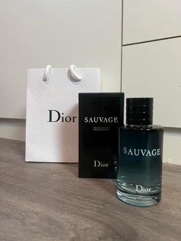 Dior Sauvage Eau de Toilette 100ml – NIEUW beschikbaar voor biedingen