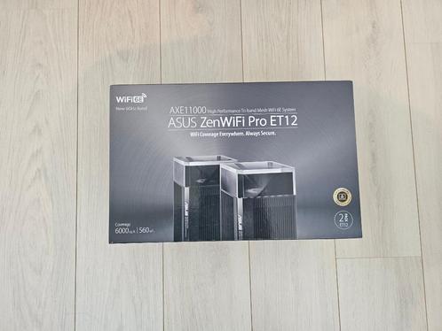 ASUS ZenWiFi Pro ET12, Computers en Software, Routers en Modems, Zo goed als nieuw, Router met modem, Ophalen of Verzenden