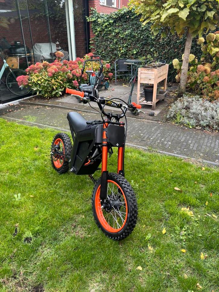 Tuttio soleil 01 (kuugo wish 01, Fietsen en Brommers, Minibikes, Midibikes en Pitbikes, Zo goed als nieuw, Overige typen, Ophalen of Verzenden