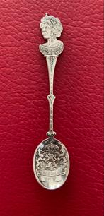 Lepeltje Kroning Koningin Beatrix 1980, Ophalen of Verzenden, Zo goed als nieuw, Nederland, Speld(je) of Lepel(tje)