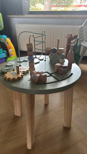 Activiteiten tafel little dutch beschikbaar voor biedingen