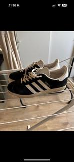 Adidas Gazelle Zwart Wit, Ophalen of Verzenden, Gedragen, Zwart, Sneakers of Gympen