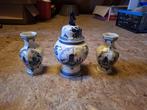 3 delfts blauw vazen, Antiek en Kunst, Antiek | Vazen, Ophalen of Verzenden