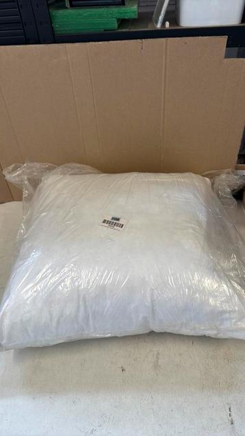 Fest binnenkussen 60x60 cm beschikbaar voor biedingen