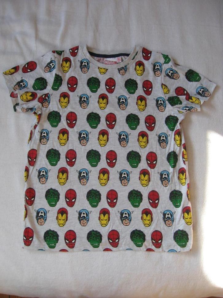 Marvel Kinderpyjama met opdruk Avengers figuren, Verzamelen, Film en Tv, Ophalen of Verzenden