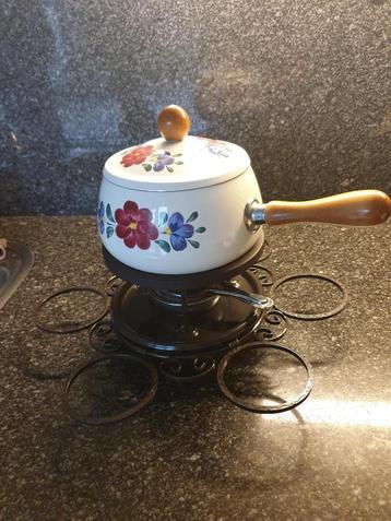 Fonduepan, vintage, boerenbont beschikbaar voor biedingen