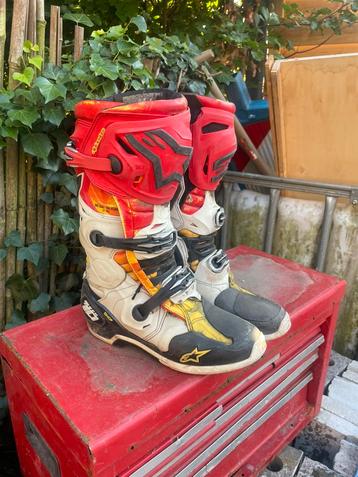 Alpinestars tech 10 maat 43 beschikbaar voor biedingen