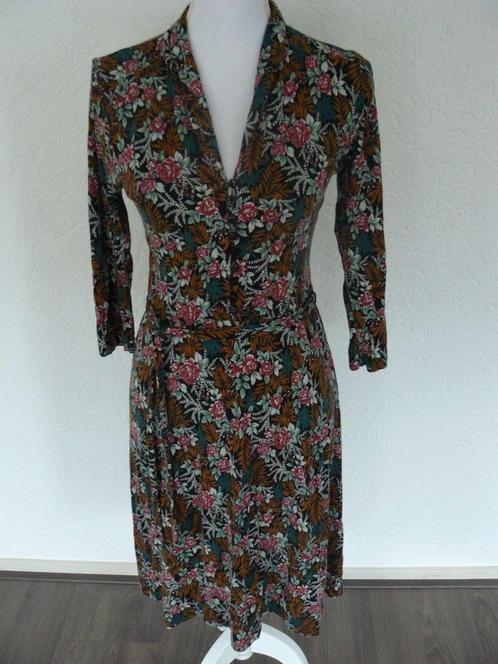 King Louie Emmy Dress met mooie, warme herfst tinten maat M., Kleding | Dames, Jurken, Zo goed als nieuw, Maat 38/40 (M), Overige kleuren