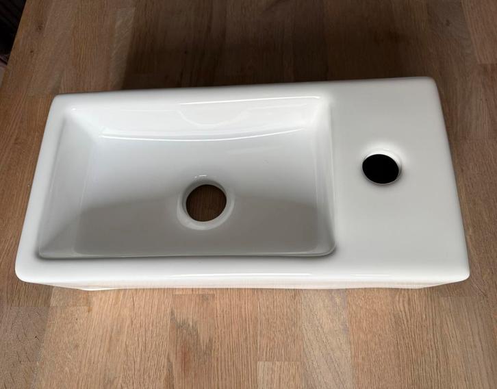 Fonteintje wit keramiek, 36x18x9, Doe-het-zelf en Verbouw, Sanitair, Zo goed als nieuw, Toilet, Ophalen