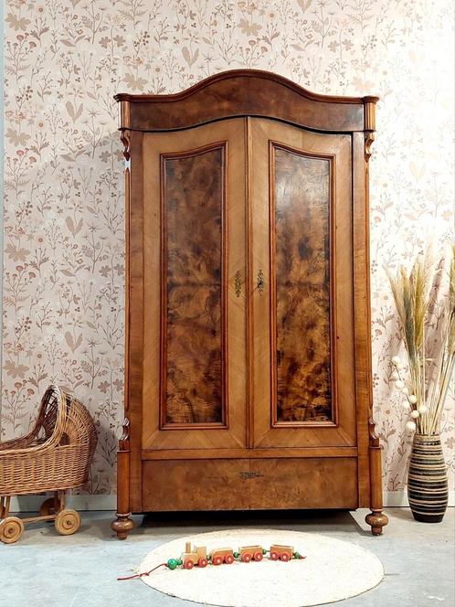Antieke vintage linnenkast speelgoedkast kledingkast hout, Antiek en Kunst, Antiek | Meubels | Kasten, Ophalen of Verzenden