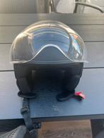 Helm Van merk vito, Verzenden