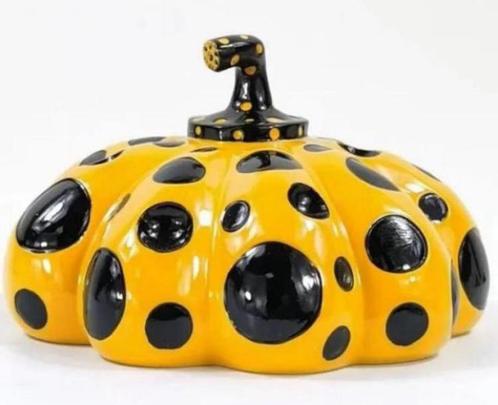Yayoi Kusama : prachtig beeld met originele doos, Antiek en Kunst, Kunst | Designobjecten, Verzenden