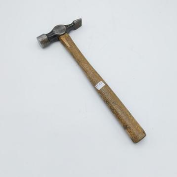 Stanley Hamer 10 OZ (55322-30) beschikbaar voor biedingen