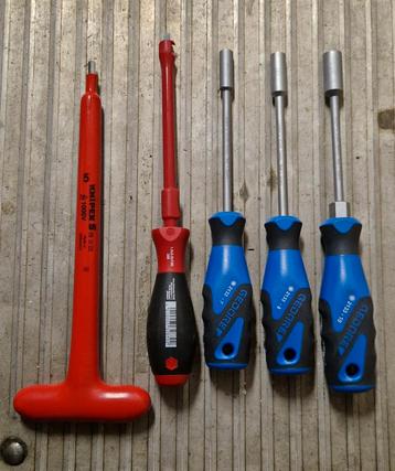 Schroevendraaierset  beschikbaar voor biedingen