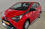 Toyota AYGO 1.0 VVT-i x-fun 1e eigenaar, Voorwielaandrijving, 4 stoelen, Origineel Nederlands, Handgeschakeld