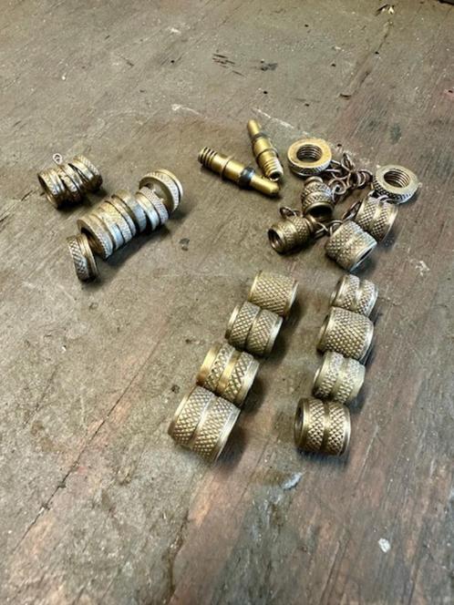 Gezocht.Oude ventiel ringen, Fongers, Gazelle, Simplex., Fietsen en Brommers, Fietsonderdelen, Gebruikt, Oldtimer, Wiel, Ophalen of Verzenden
