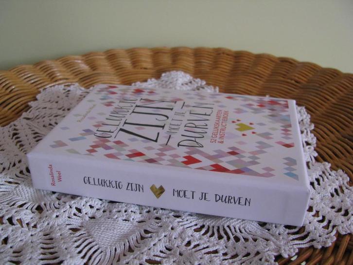 52 x kaart + boek * gelukkig zijn 💗 moet je durven *, Boeken, Esoterie en Spiritualiteit, Nieuw, Instructieboek, Overige onderwerpen