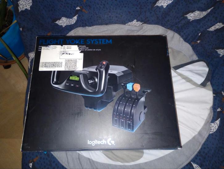 Logitech Flight Yoke Controller - Nieuw in Doos!, Computers en Software, Joysticks, Nieuw, Ophalen of Verzenden