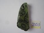 Mooie handgesneden chinese oude jade amulet. "ruYi"J353, Ophalen of Verzenden, Zo goed als nieuw, Steen of Mineraal