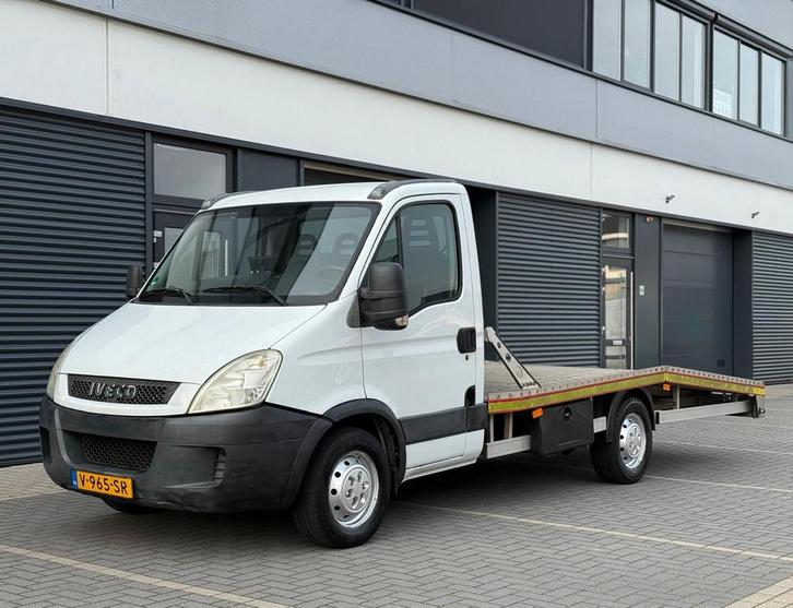 Iveco 2010|Oprijwagen|Carplay|Airco|Elektr. Lier|, Auto's, Bestelauto's, Bedrijf, Iveco, Diesel, Euro 5, Handgeschakeld, Geïmporteerd